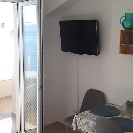 A4 Apartment